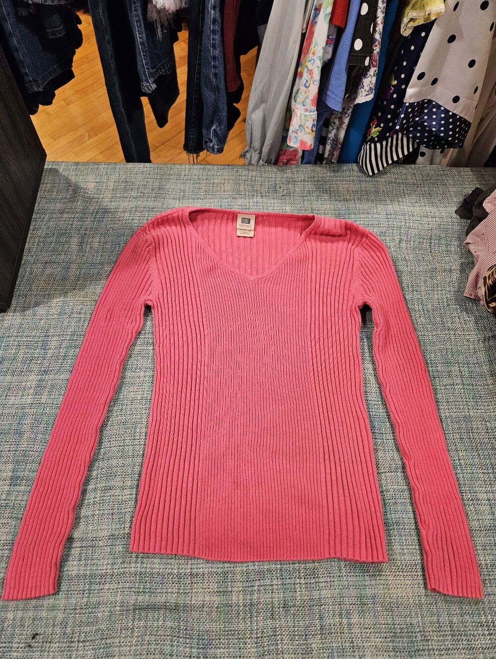 Y2K Faded Glory Ribbed Fitted Pink 100% Cotton Sweater *Has Small Hole By Armpit